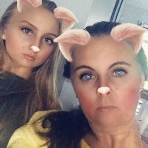 Meet your Posher, Stephanie